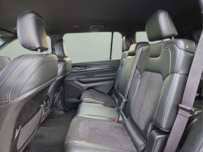 2024 Jeep Grand Cherokee L Altitude 4x4