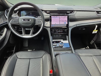 2025 Jeep Grand Cherokee L Limited 4x4