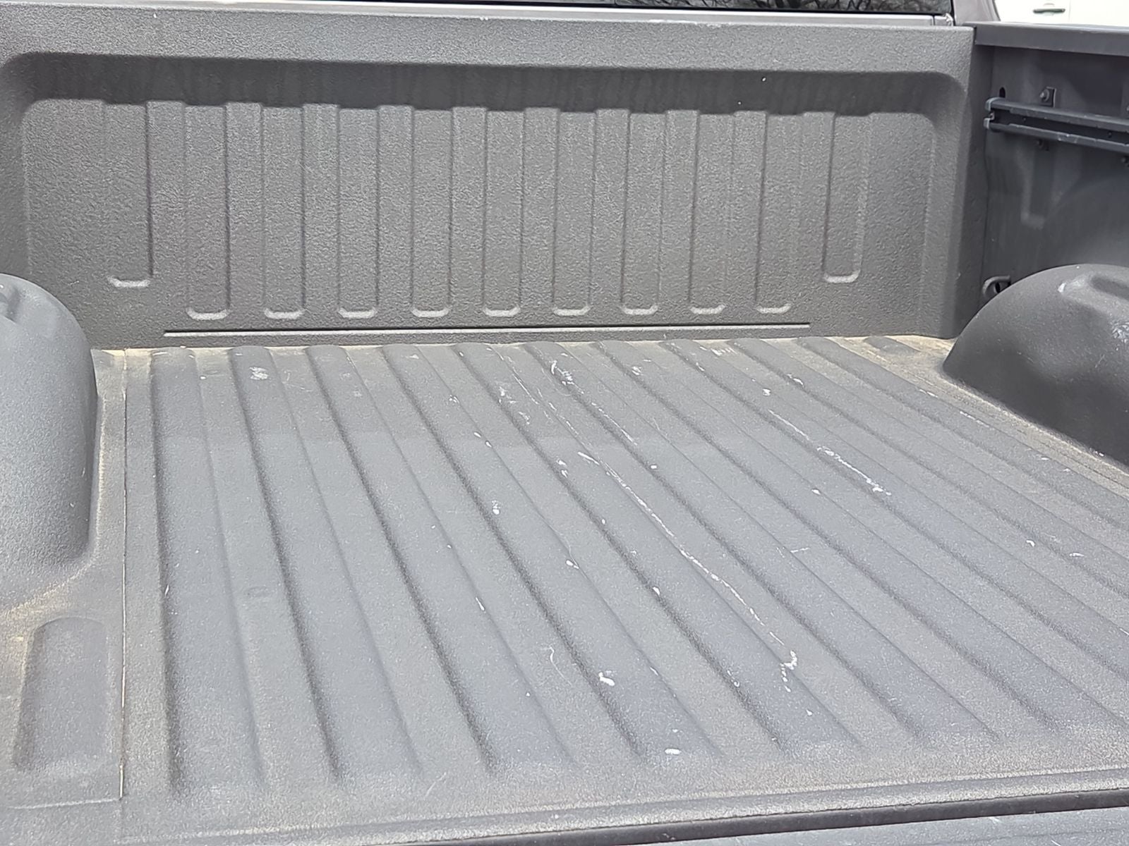 2022 RAM 1500 Laramie Crew Cab 4x4 5'7' Box