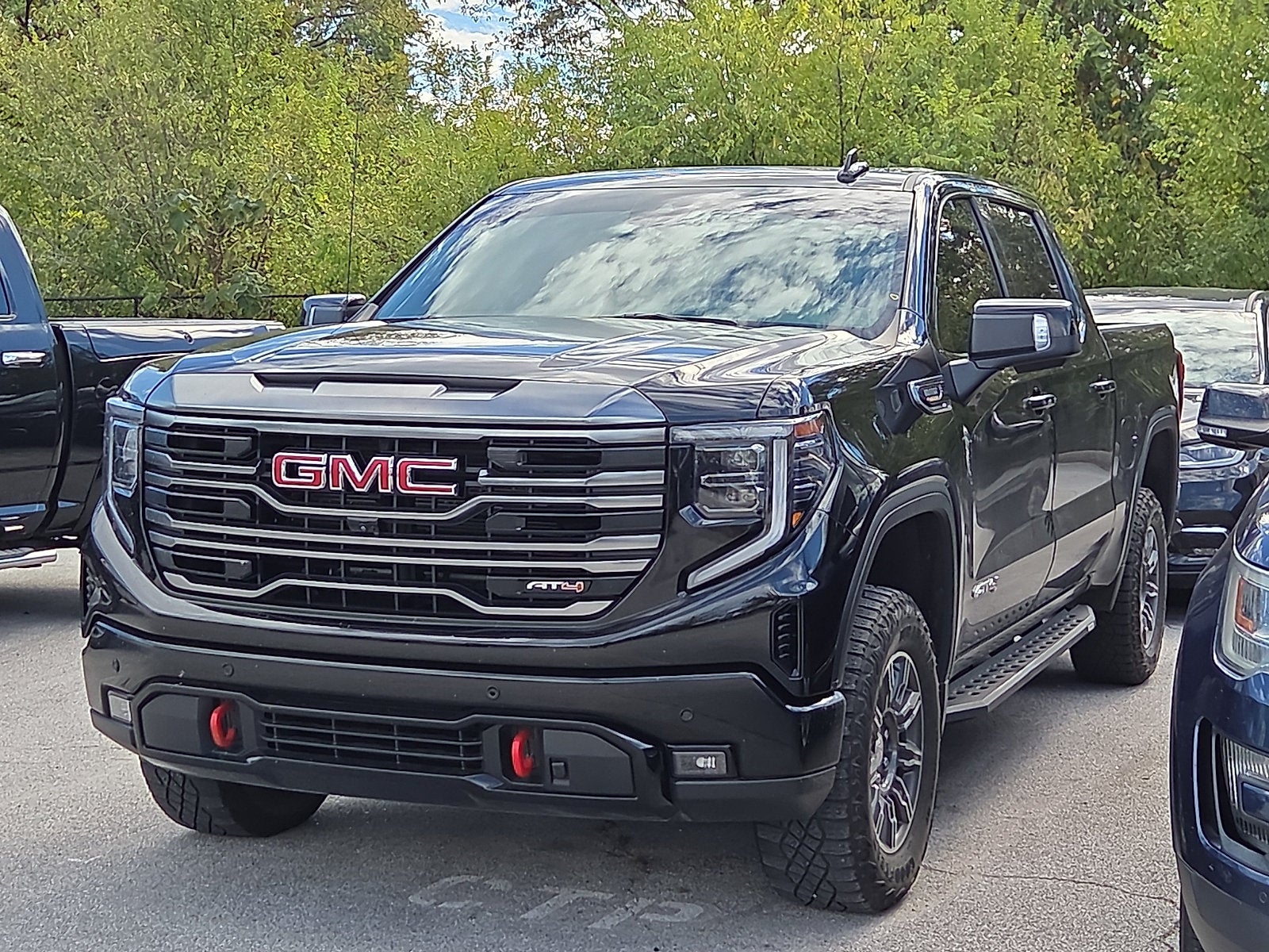 2024 GMC Sierra 1500 4WD Crew Cab Short Box AT4
