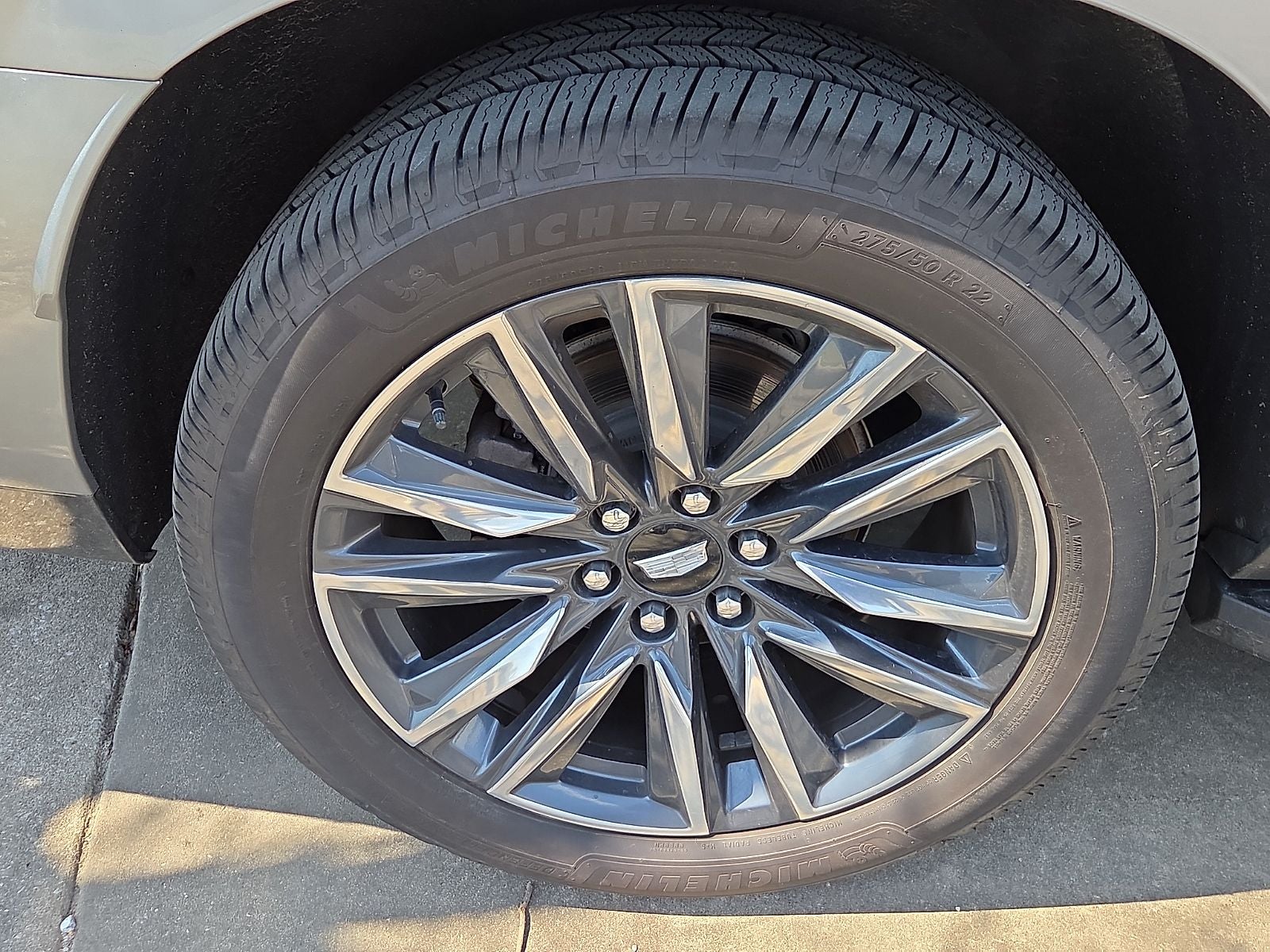 2023 Cadillac Escalade ESV 4WD Sport Platinum