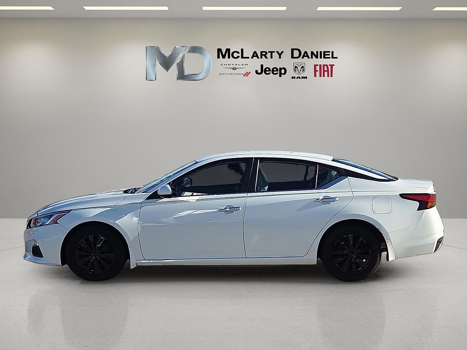 2020 Nissan Altima S FWD