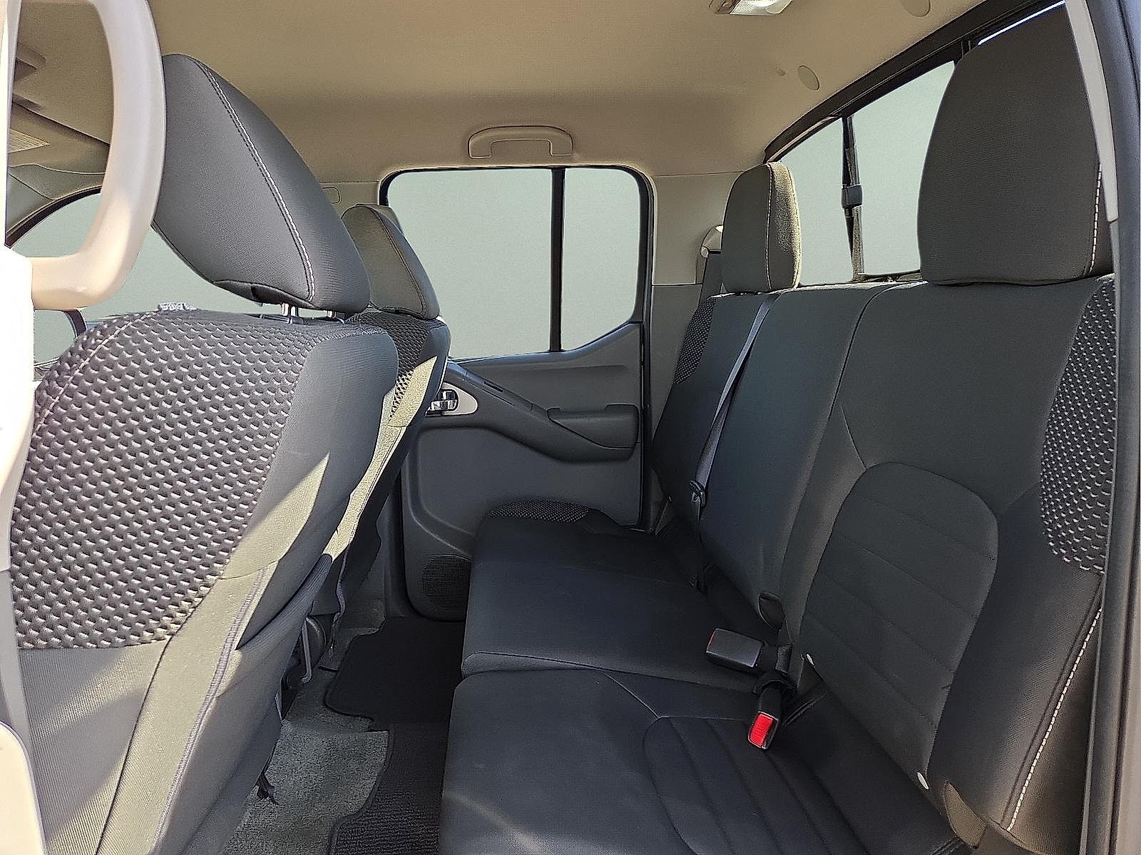 2016 Nissan Frontier Desert Runner