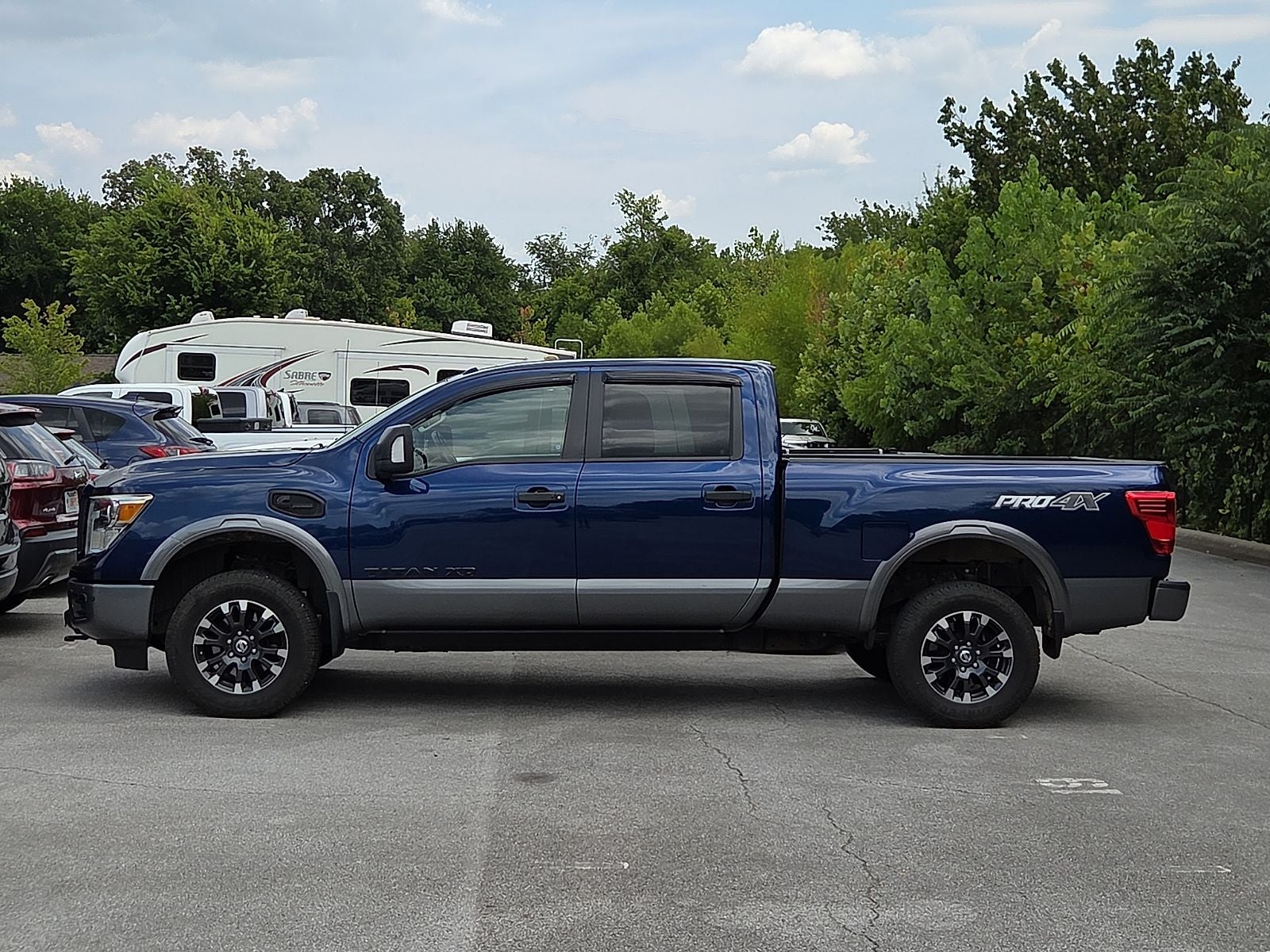 2016 Nissan TITAN XD PRO-4X Diesel
