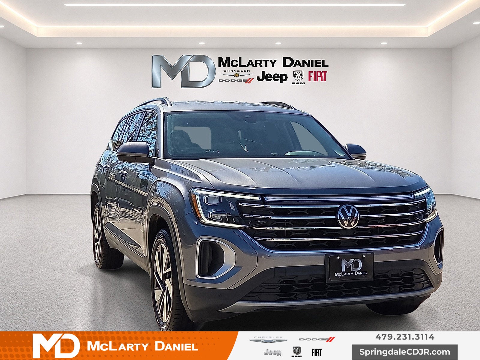 2025 Volkswagen Atlas 2.0T SE w/Technology