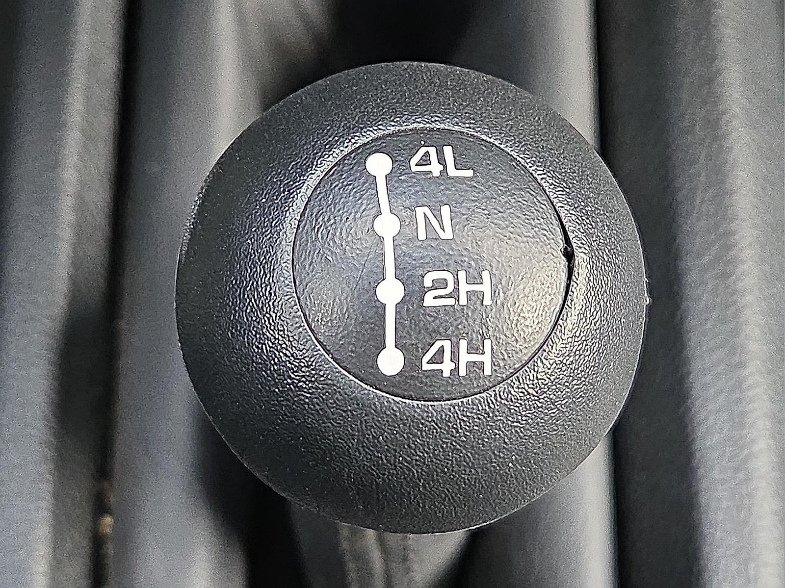 2024 RAM 3500 Tradesman Crew Cab 4x4 6'4' Box