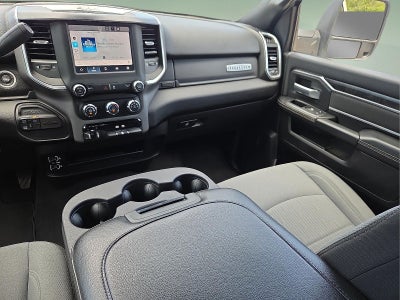 2024 RAM 3500 Big Horn Crew Cab 4x4 8' Box