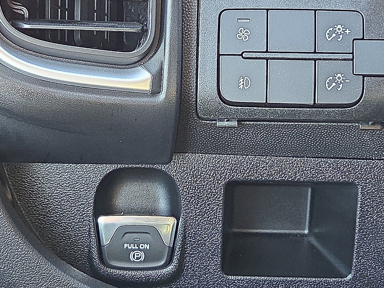 2025 RAM ProMaster 2500 Window Van High Roof 159' WB