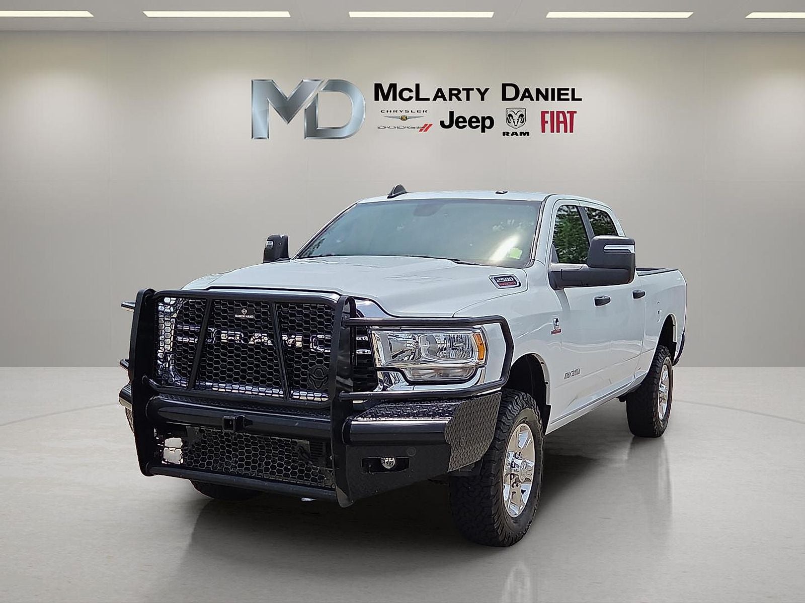 2023 RAM 2500 Big Horn Crew Cab 4x4 6'4' Box