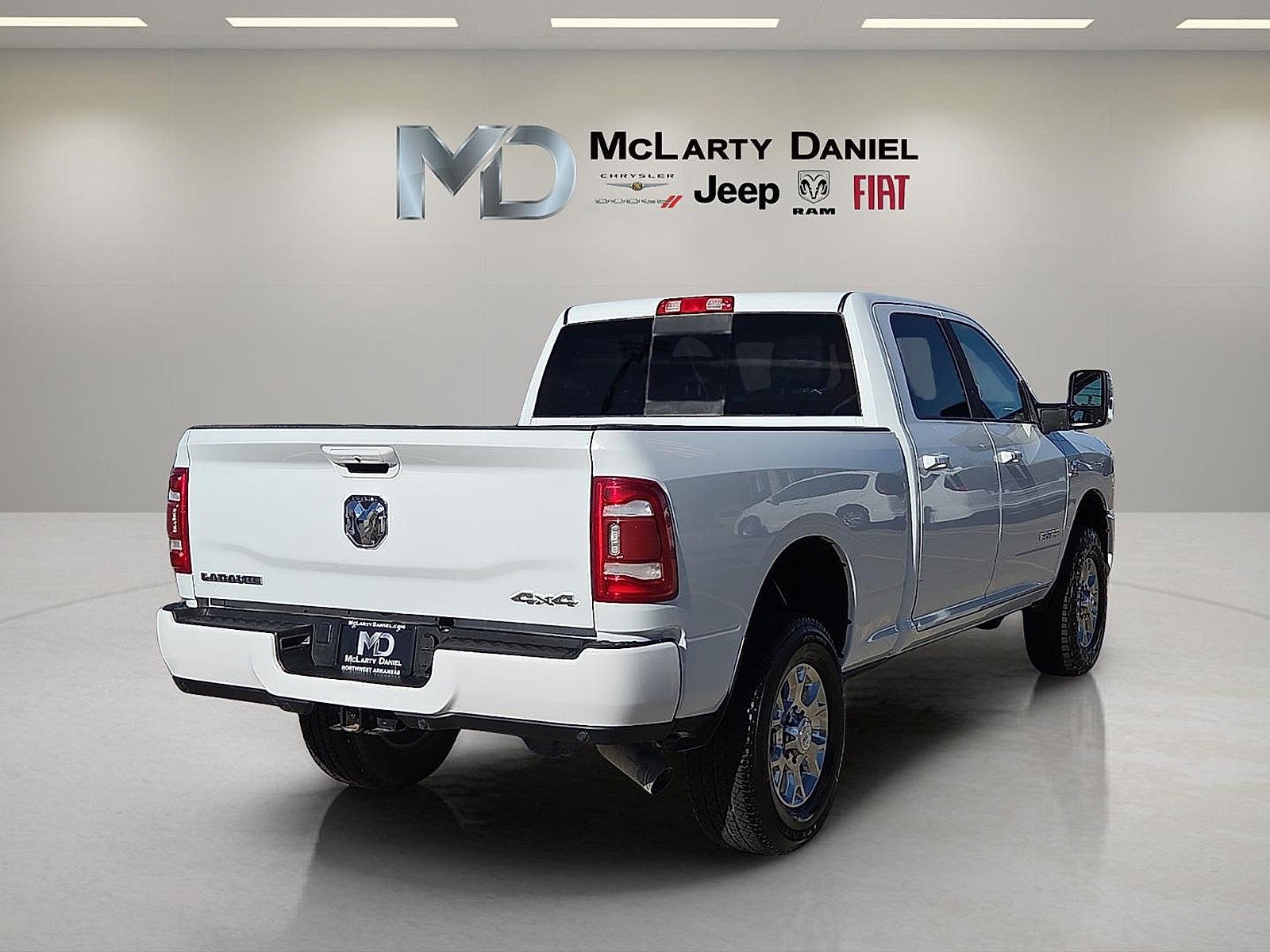 2024 RAM 2500 Laramie Crew Cab 4x4 6'4' Box