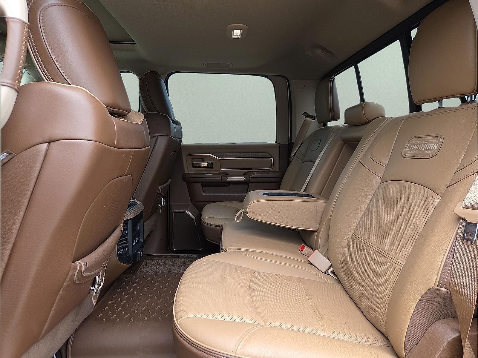 2019 RAM 2500 Longhorn Crew Cab 4x4 6'4' Box