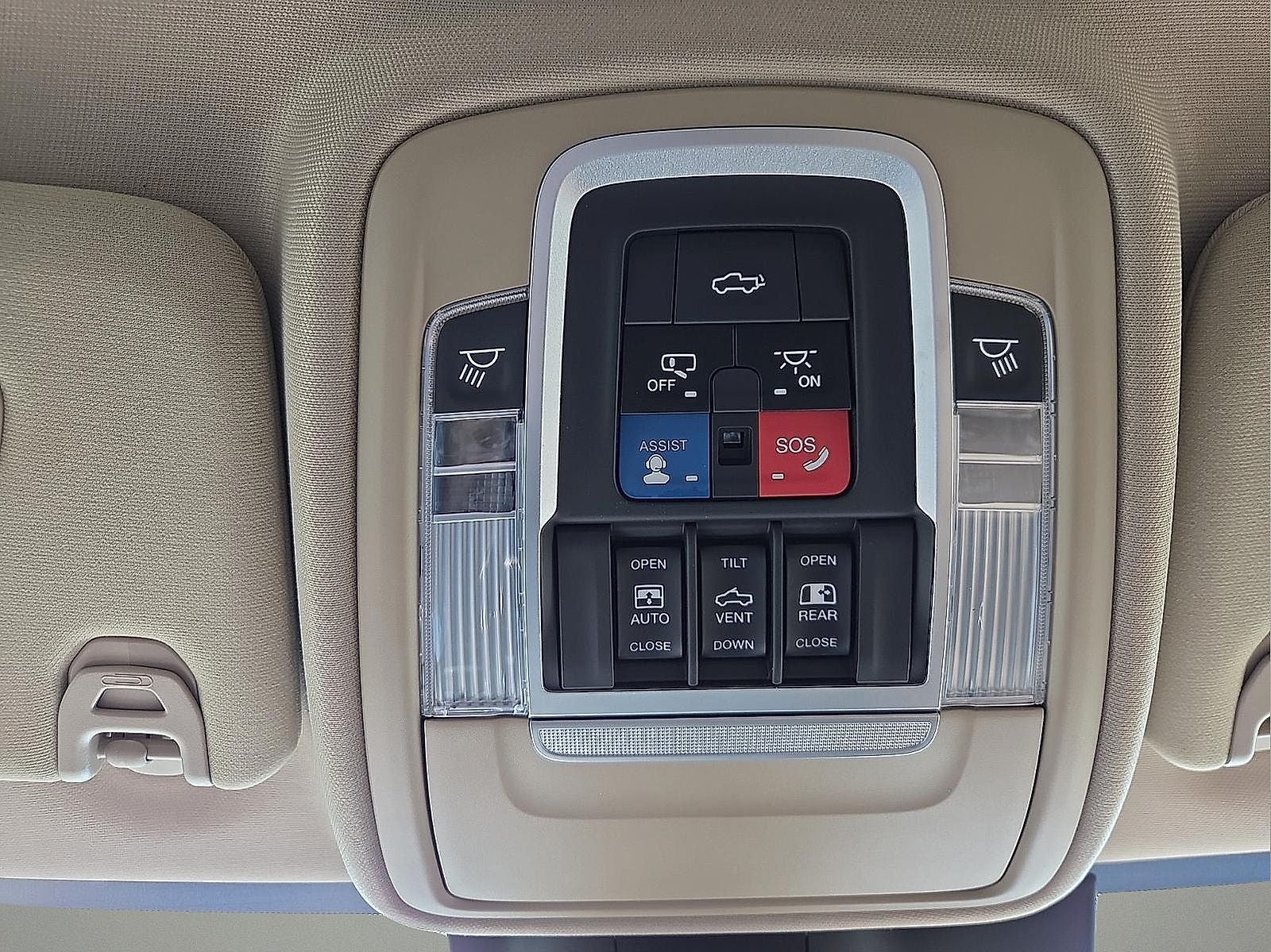 2019 RAM 2500 Longhorn Crew Cab 4x4 6'4' Box