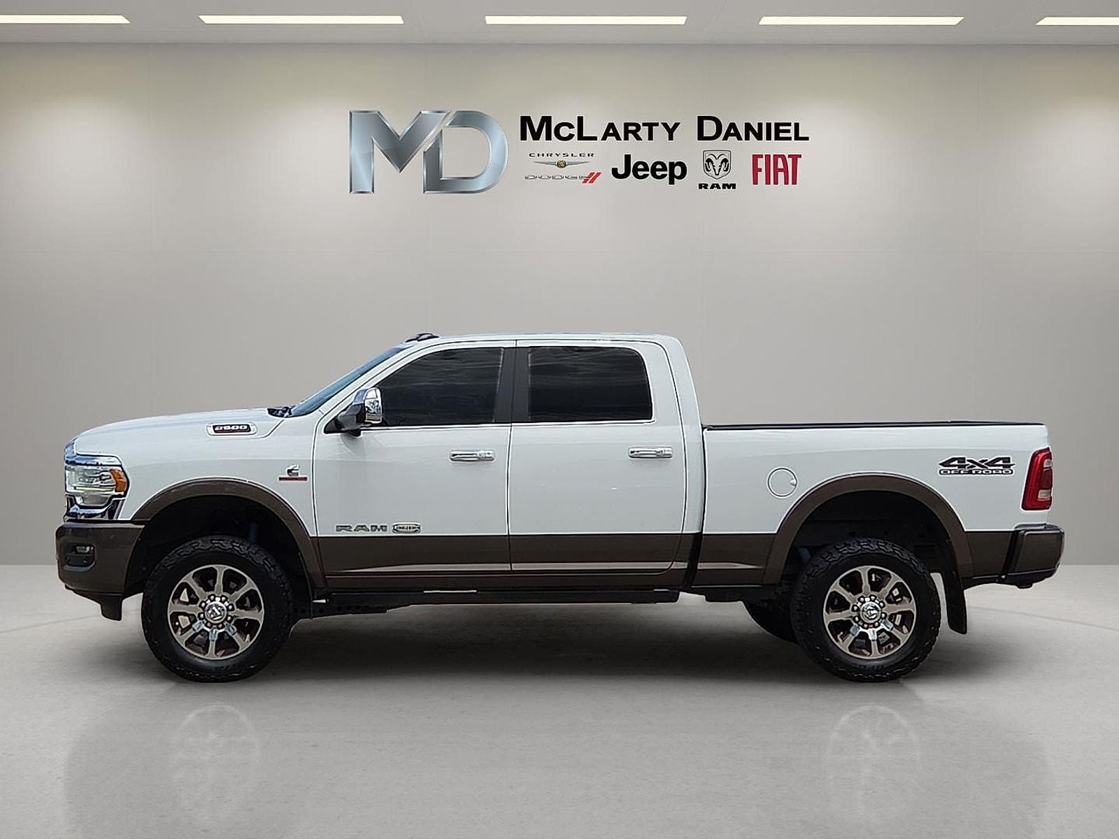 2019 RAM 2500 Longhorn Crew Cab 4x4 6'4' Box
