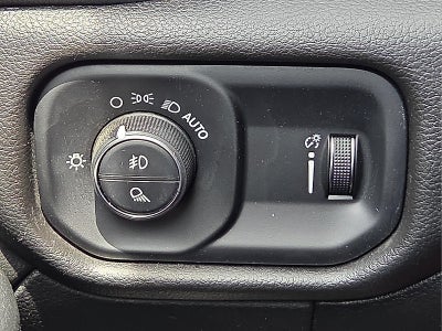 2023 RAM 2500 Tradesman Crew Cab 4x4 8' Box