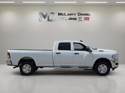 2023 RAM 2500 Tradesman Crew Cab 4x4 8' Box