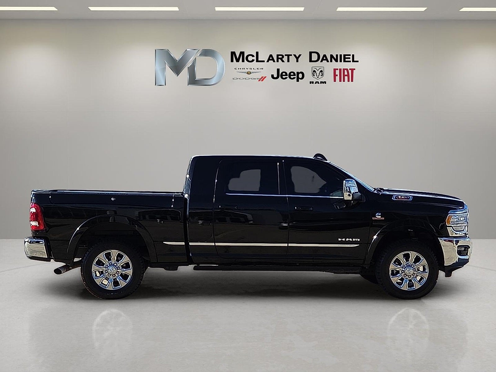2024 RAM 2500 Limited Mega Cab 4x4 6'4' Box