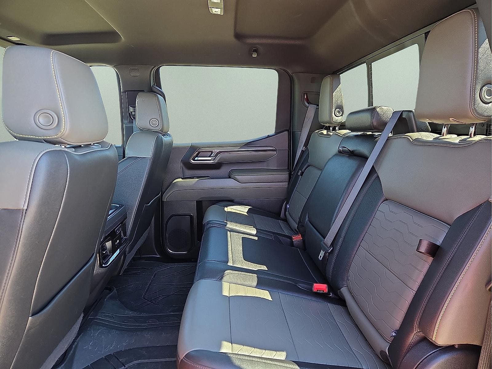 2024 Chevrolet Silverado 1500 4WD Crew Cab Short Bed ZR2