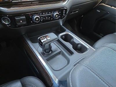 2024 GMC Sierra 1500 4WD Crew Cab Short Box Elevation with 3SB