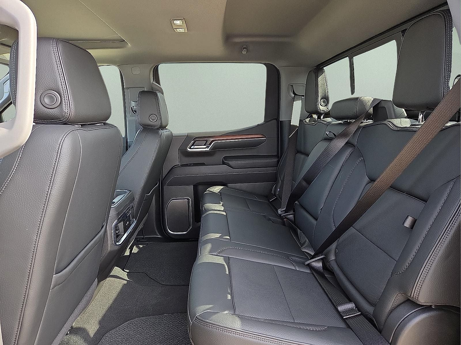 2025 GMC Sierra 1500 4WD Crew Cab Short Box Denali