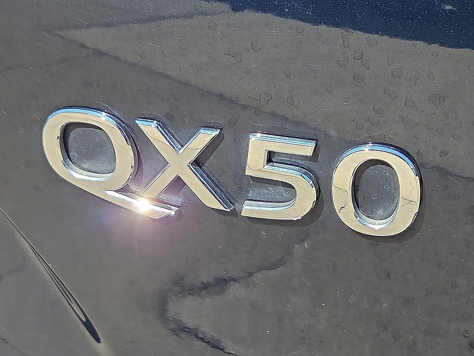 2024 INFINITI QX50 LUXE AWD