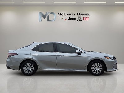 2021 Toyota Camry LE Hybrid
