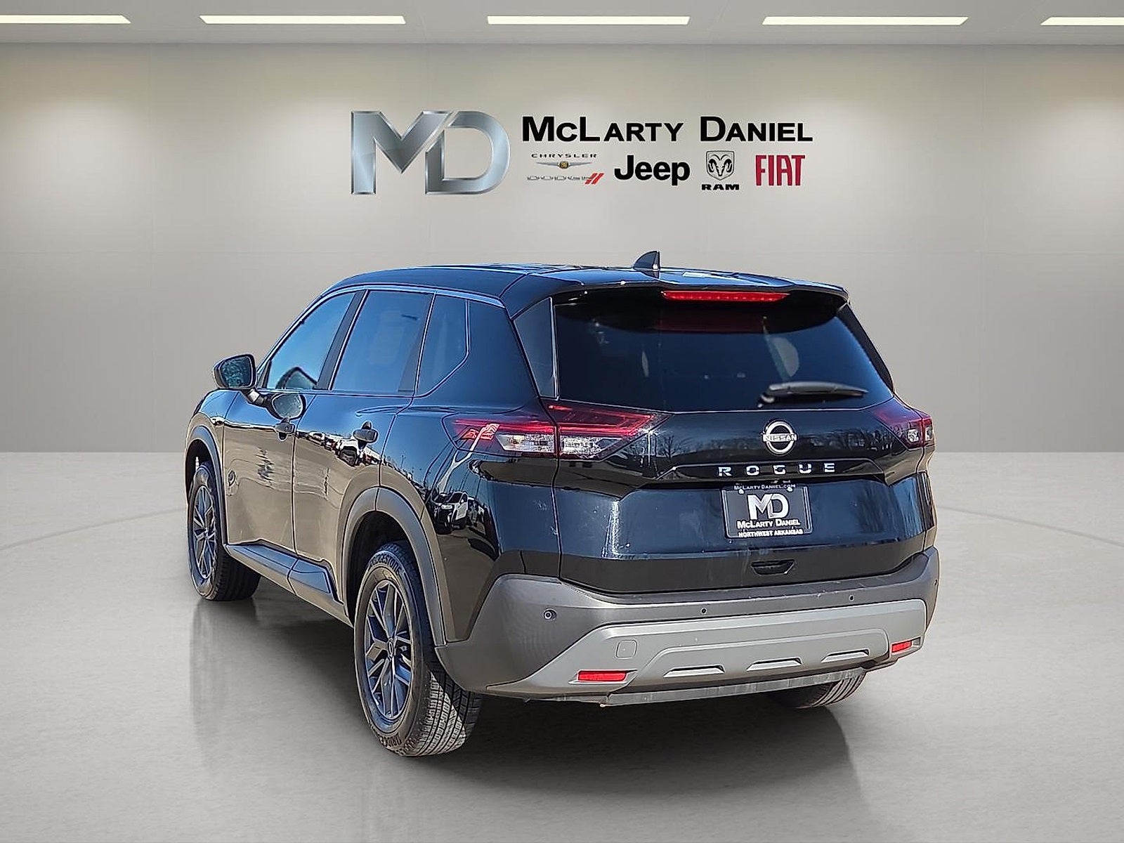 2023 Nissan Rogue S FWD