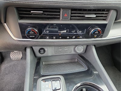 2025 Nissan Rogue SV FWD
