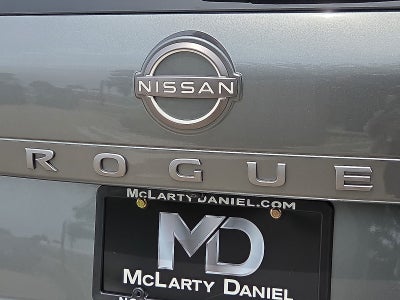 2025 Nissan Rogue SV FWD