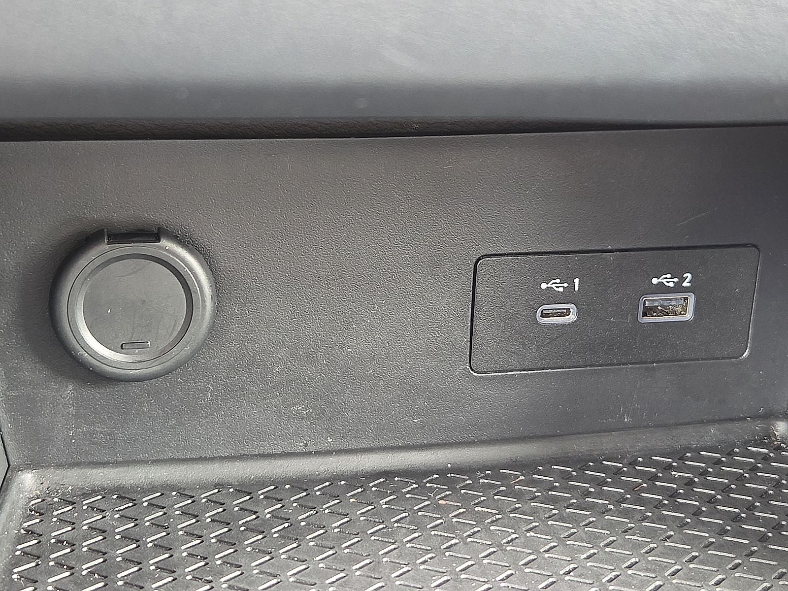 2025 Nissan Pathfinder SV FWD