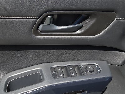 2024 Nissan Pathfinder SV FWD