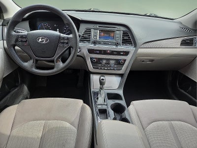 2016 Hyundai Sonata Hybrid SE