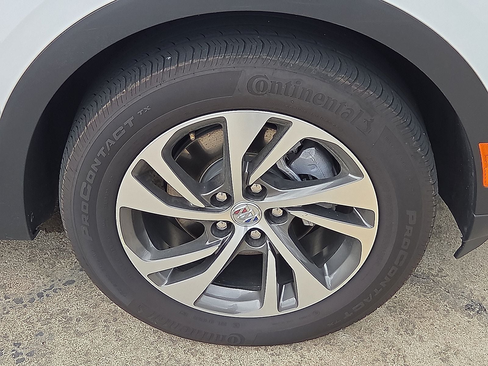 2023 Buick Envision Essence AWD