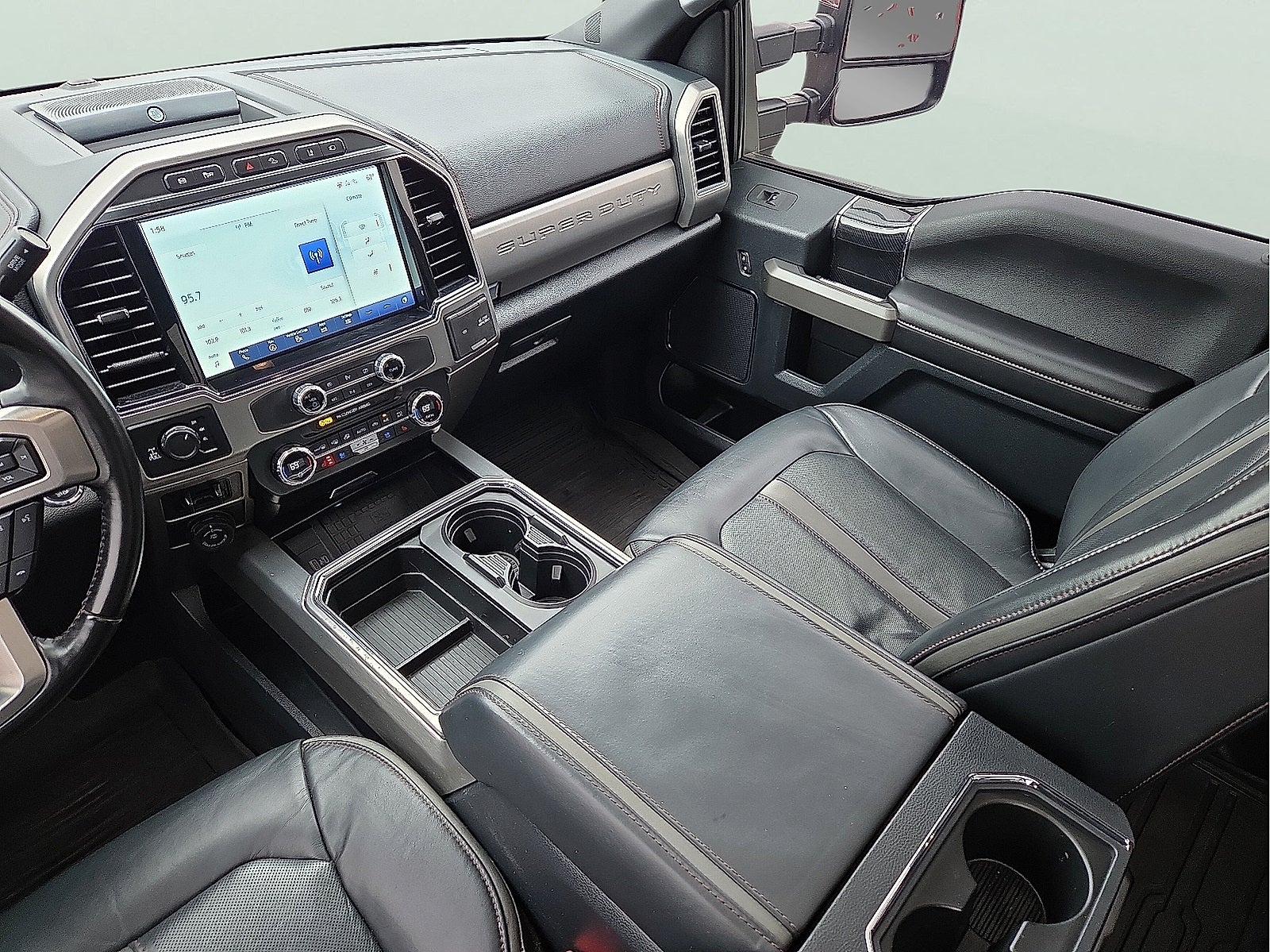 2022 Ford F-350SD Platinum