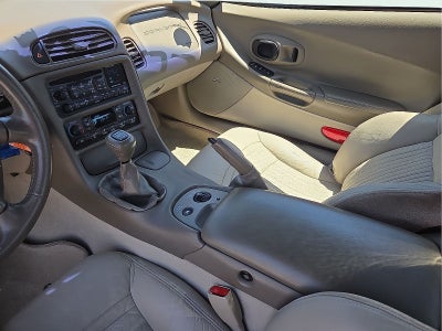 2003 Chevrolet Corvette Base