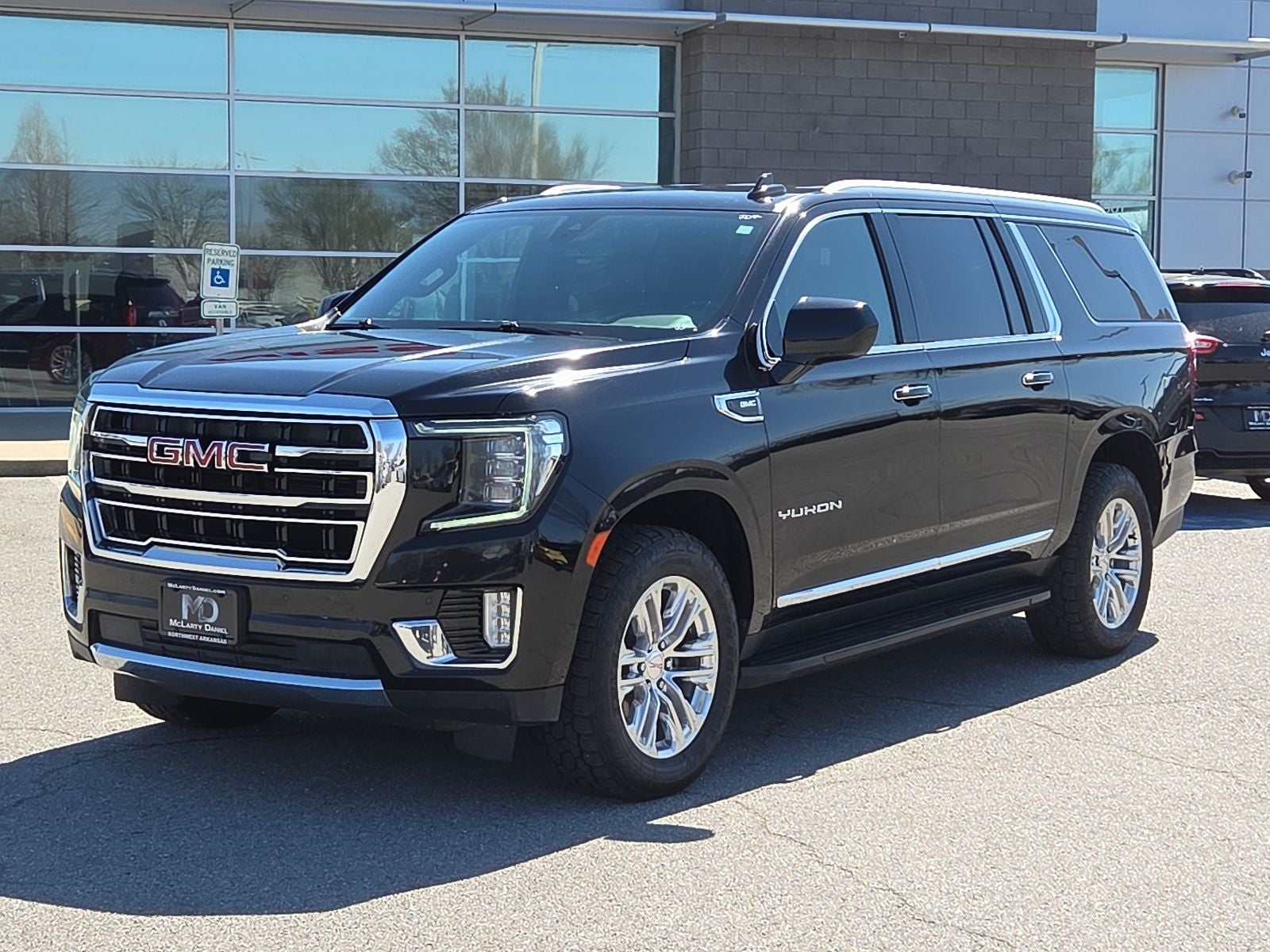 2021 GMC Yukon XL SLT