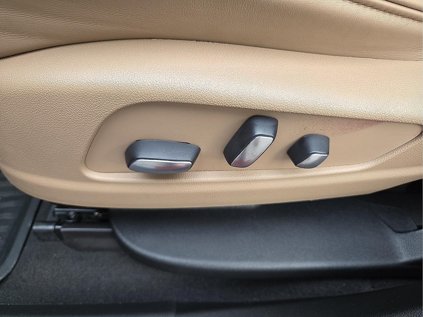 2020 Cadillac XT6 Sport