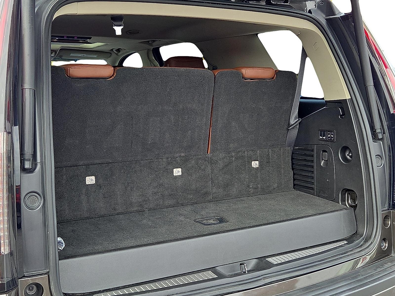 2020 Cadillac Escalade Premium Luxury