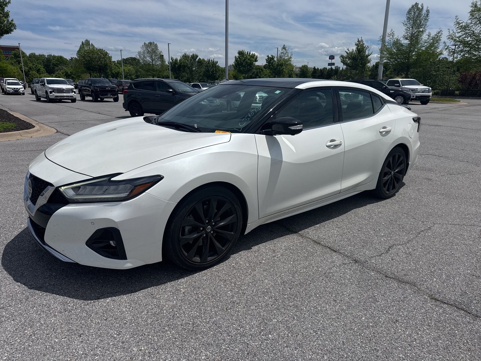 2020 Nissan Maxima SR