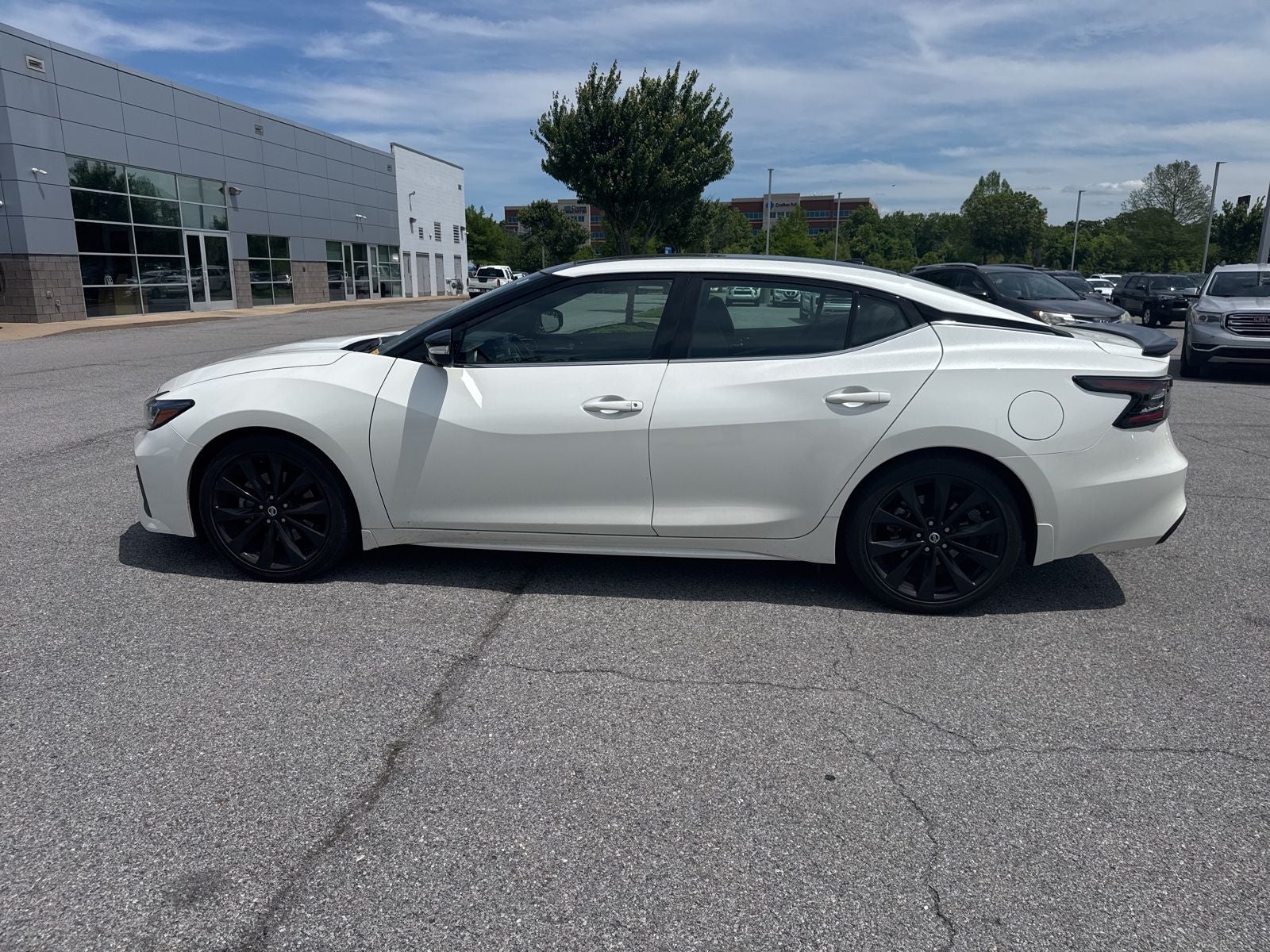 2020 Nissan Maxima SR