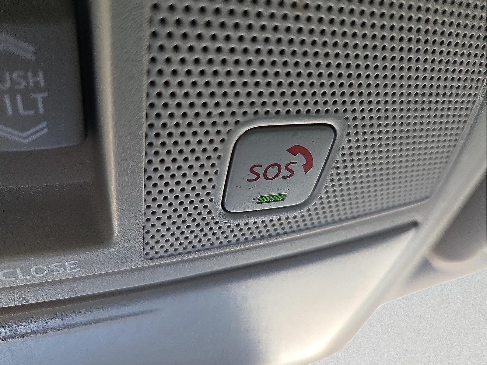 2023 Nissan Maxima Platinum