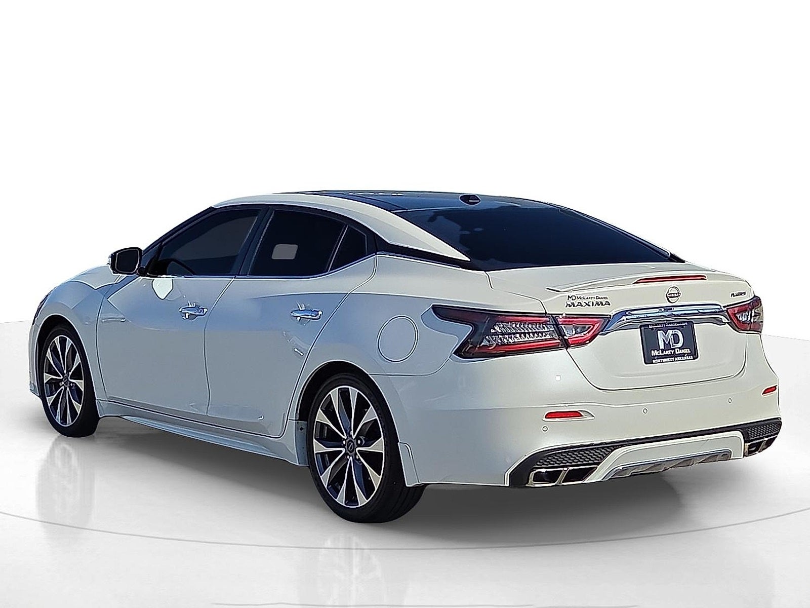 2023 Nissan Maxima Platinum