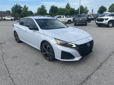 2023 Nissan Altima 2.5 SR