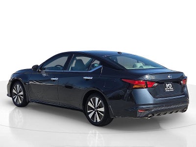 2022 Nissan Altima 2.5 SL