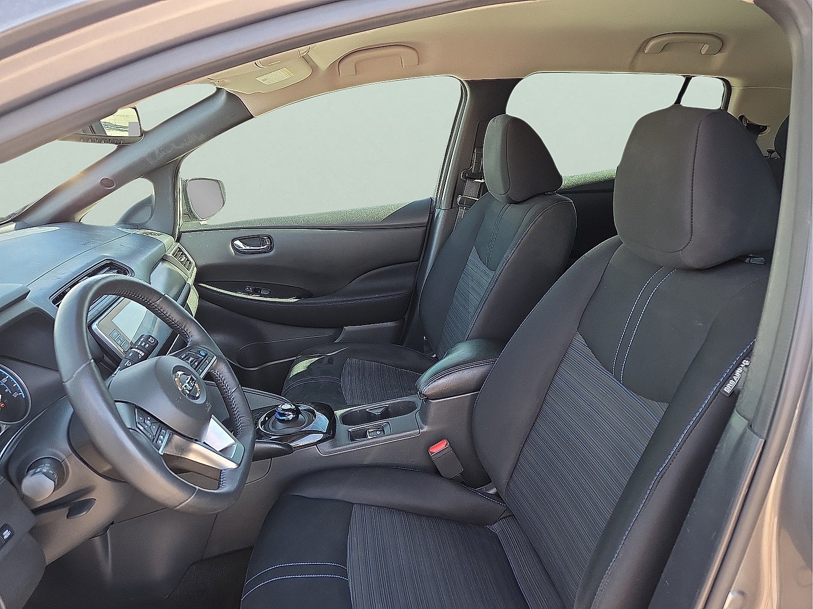 2022 Nissan Leaf SV Plus