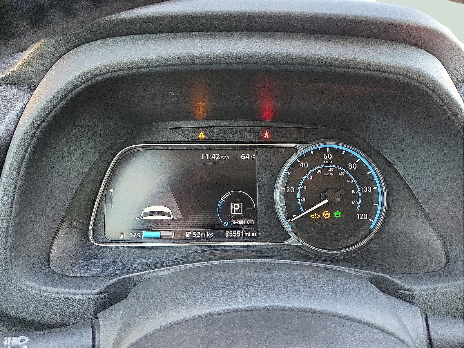 2022 Nissan Leaf SV Plus