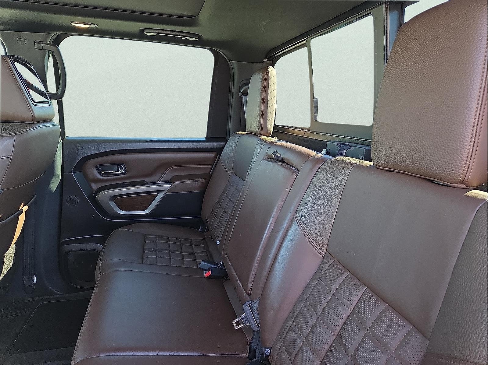 2021 Nissan Titan Platinum Reserve