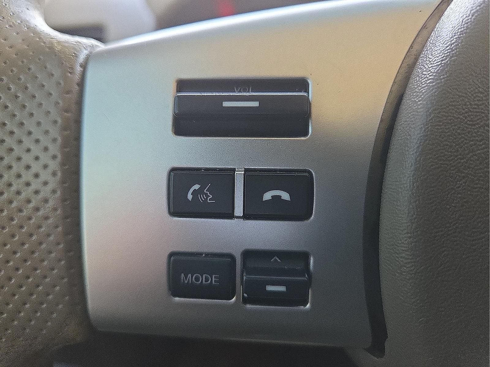 2015 Nissan Frontier SV