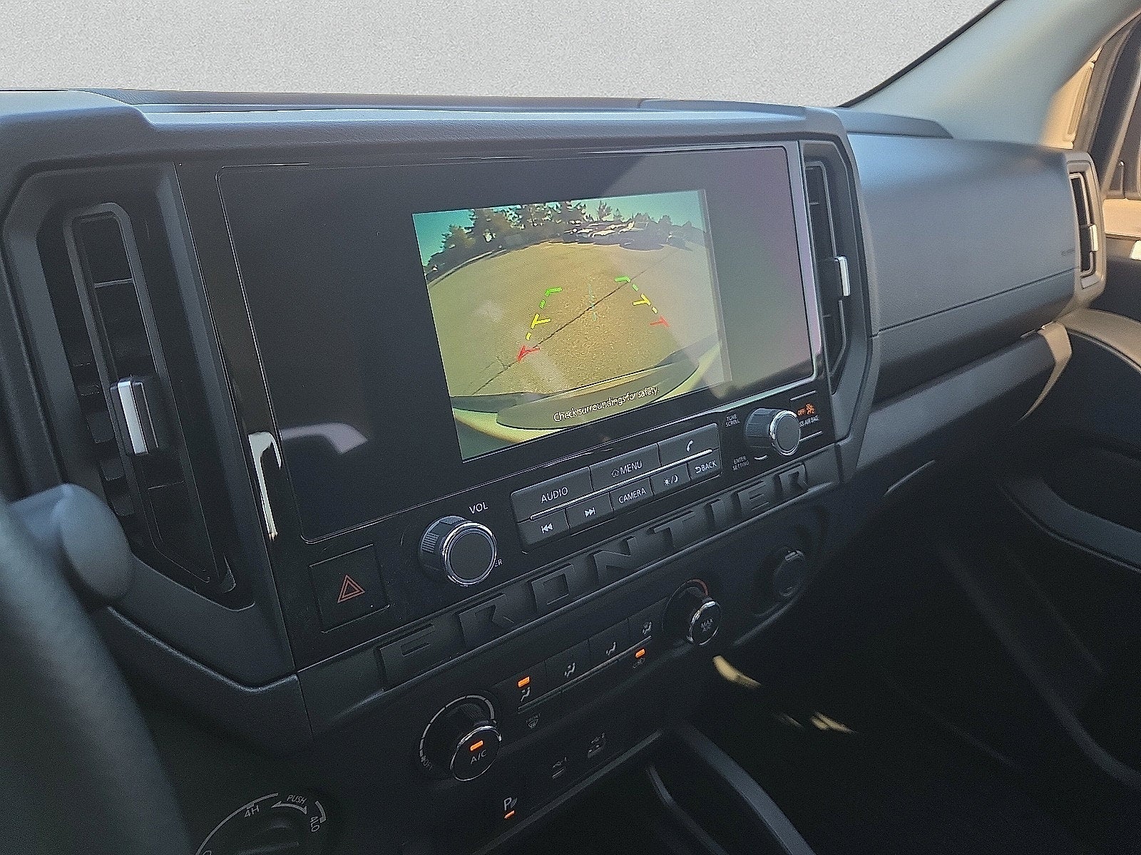 2025 Nissan Frontier S
