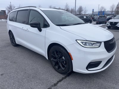 2025 Chrysler Pacifica Limited