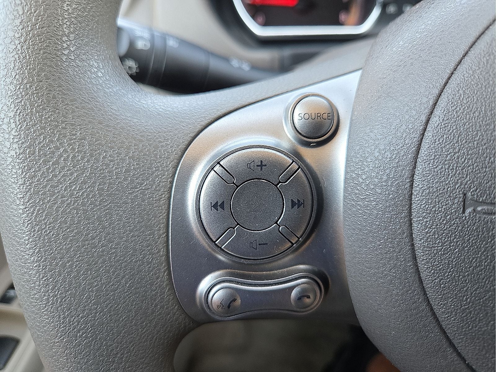 2014 Nissan Versa 1.6 SL